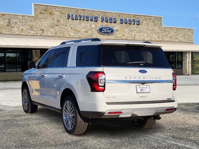 2024 Ford Expedition Vehicle Photo in Pilot Point, TX 76258