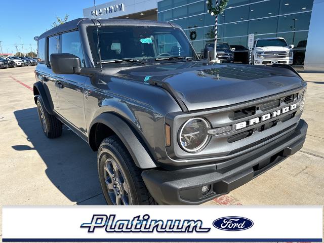 2024 Ford Bronco Vehicle Photo in Terrell, TX 75160