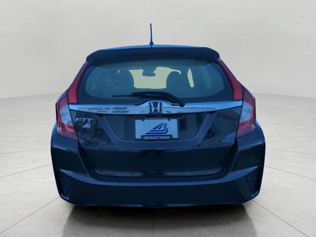 2016 Honda Fit Vehicle Photo in Green Bay, WI 54304