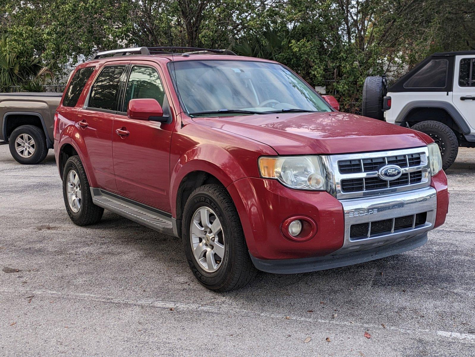 2011 Ford Escape Vehicle Photo in Jacksonville, FL 32244