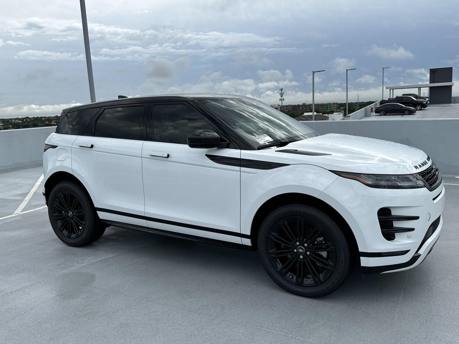 2024 Range Rover Evoque Vehicle Photo in AUSTIN, TX 78717