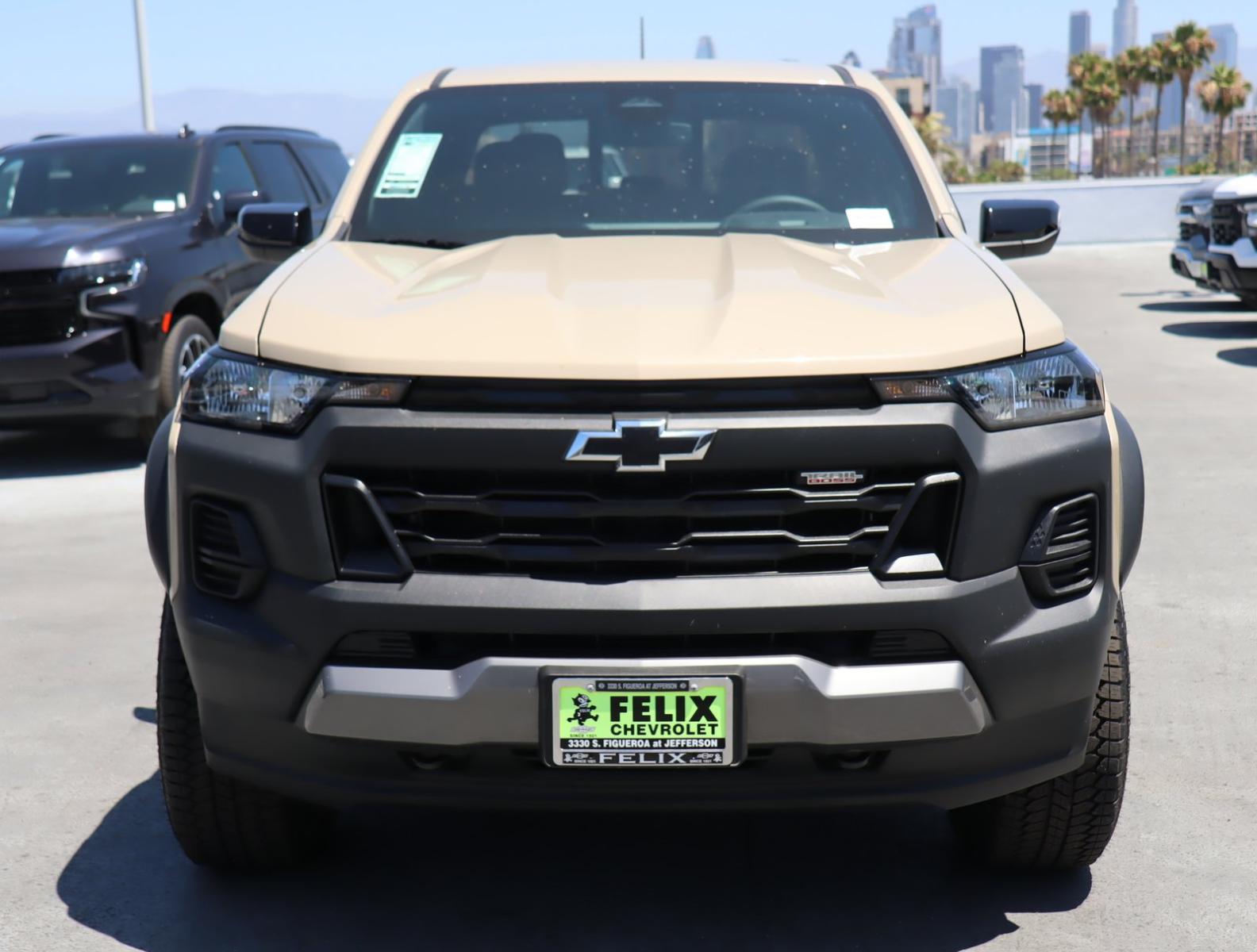 2024 Chevrolet Colorado Vehicle Photo in LOS ANGELES, CA 90007-3794