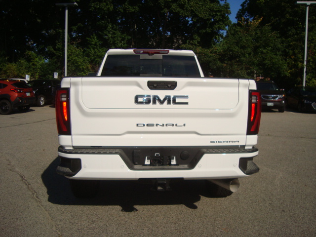 2024 GMC Sierra 3500 HD Vehicle Photo in PORTSMOUTH, NH 03801-4196