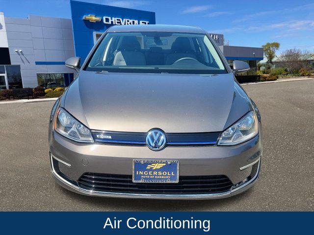 Used 2016 Volkswagen e-Golf e-Golf SE with VIN WVWKP7AU0GW912892 for sale in Danbury, CT