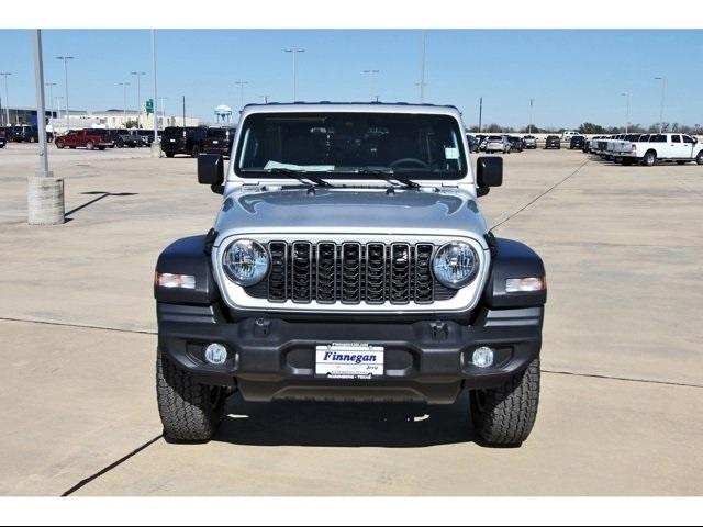 2024 Jeep Wrangler Vehicle Photo in ROSENBERG, TX 77471