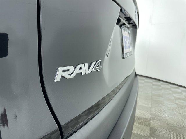 2021 Toyota RAV4 Vehicle Photo in GILBERT, AZ 85297-0402