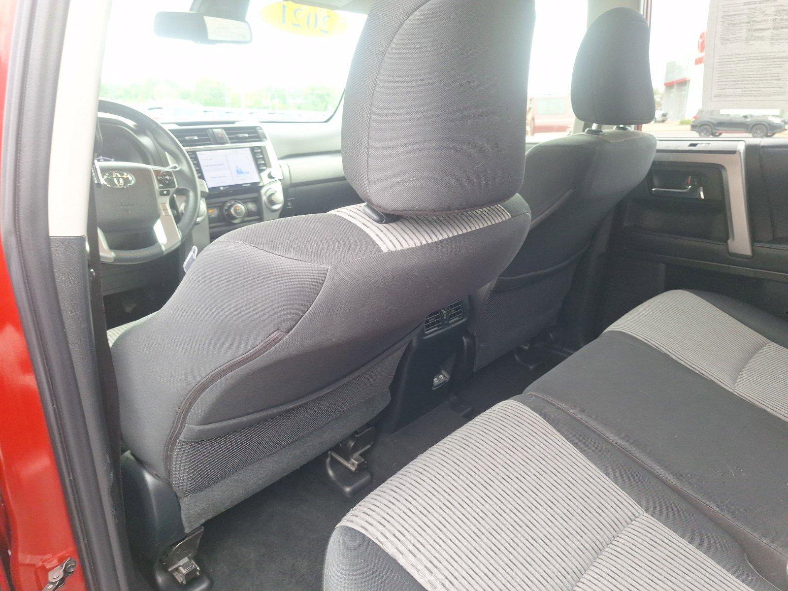 2021 Toyota 4Runner Vehicle Photo in Cedar Rapids, IA 52402