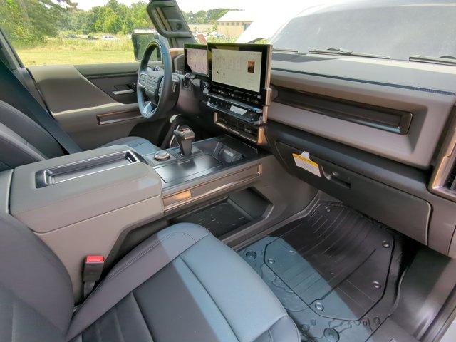 2024 GMC HUMMER EV SUV Vehicle Photo in ALBERTVILLE, AL 35950-0246