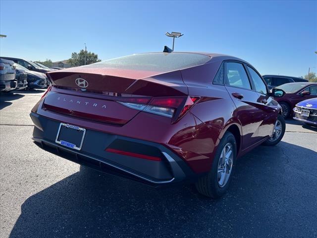 2025 Hyundai ELANTRA Vehicle Photo in O'Fallon, IL 62269