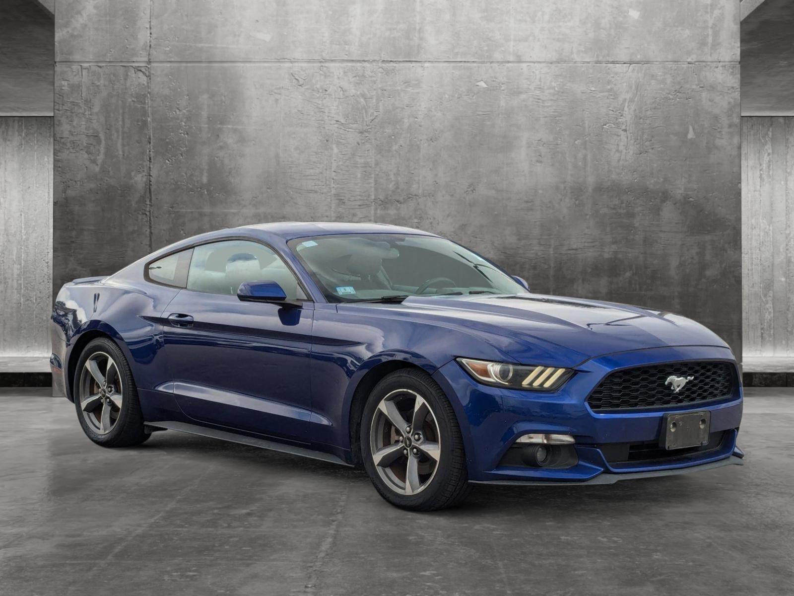 2015 Ford Mustang Vehicle Photo in St. Petersburg, FL 33713