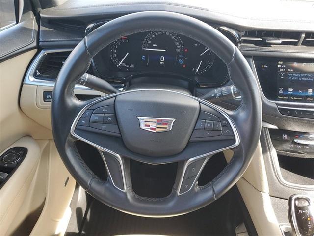 2018 Cadillac XT5 Vehicle Photo in GRAND BLANC, MI 48439-8139