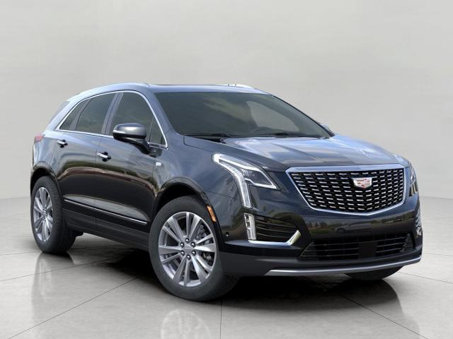 2025 Cadillac XT5 Vehicle Photo in GREEN BAY, WI 54303-3330