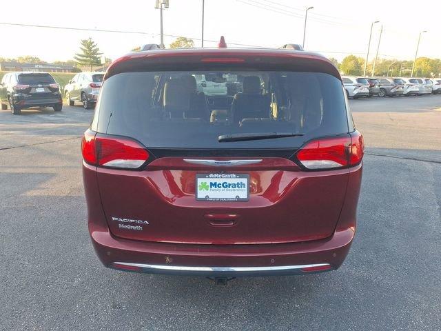 2019 Chrysler Pacifica Vehicle Photo in Cedar Rapids, IA 52402