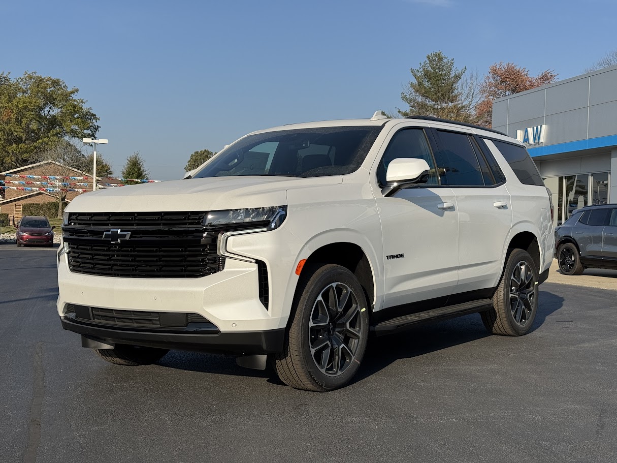 2024 Chevrolet Tahoe Vehicle Photo in BOONVILLE, IN 47601-9633