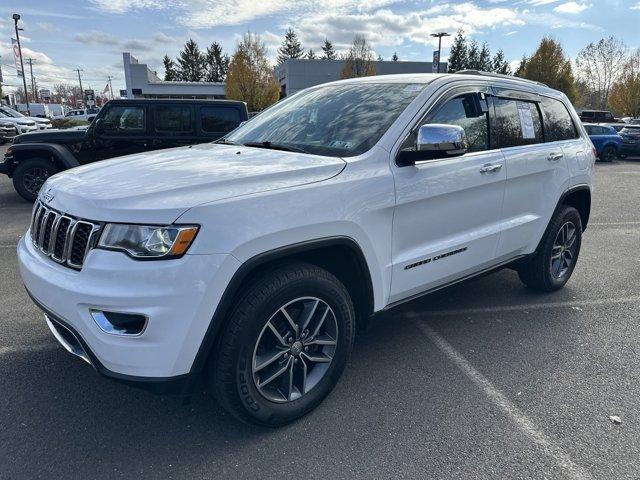 2017 Jeep Grand Cherokee Vehicle Photo in Doylsetown, PA 18901