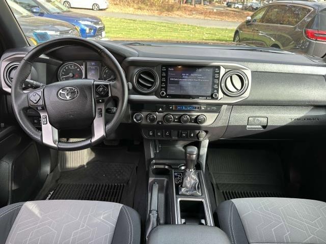 2021 Toyota Tacoma 4WD Vehicle Photo in SAINT JAMES, NY 11780-3219