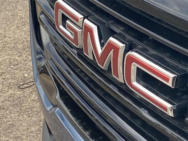 2024 GMC Terrain Vehicle Photo in GOODYEAR, AZ 85338-1310