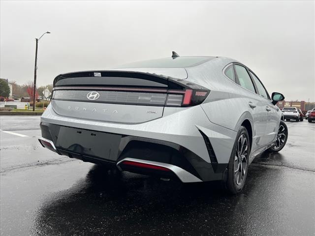 2024 Hyundai SONATA Vehicle Photo in O'Fallon, IL 62269