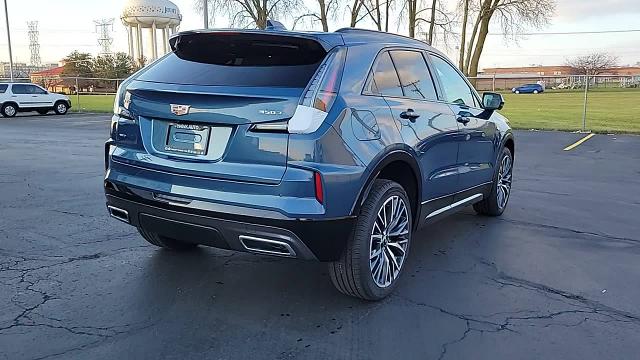 2025 Cadillac XT4 Vehicle Photo in JOLIET, IL 60435-8135