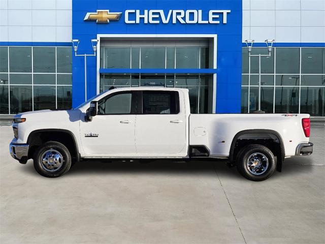 2025 Chevrolet Silverado 3500 HD Vehicle Photo in TERRELL, TX 75160-3007