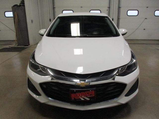 Used 2019 Chevrolet Cruze LT with VIN 1G1BE5SM1K7125132 for sale in Manchester, IA
