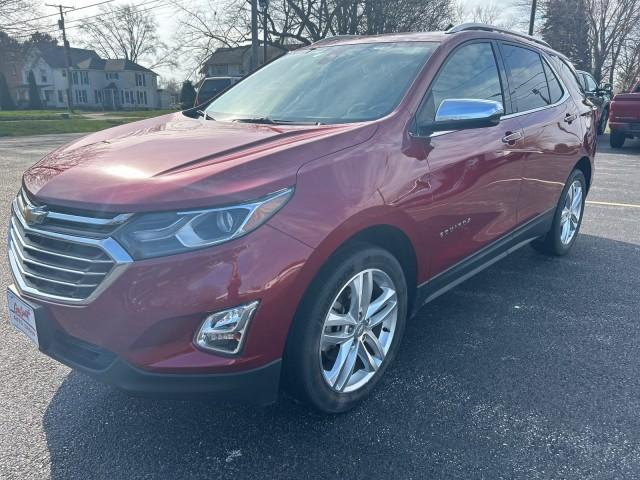 Used 2020 Chevrolet Equinox Premier with VIN 2GNAXYEX3L6241686 for sale in Conneaut, OH