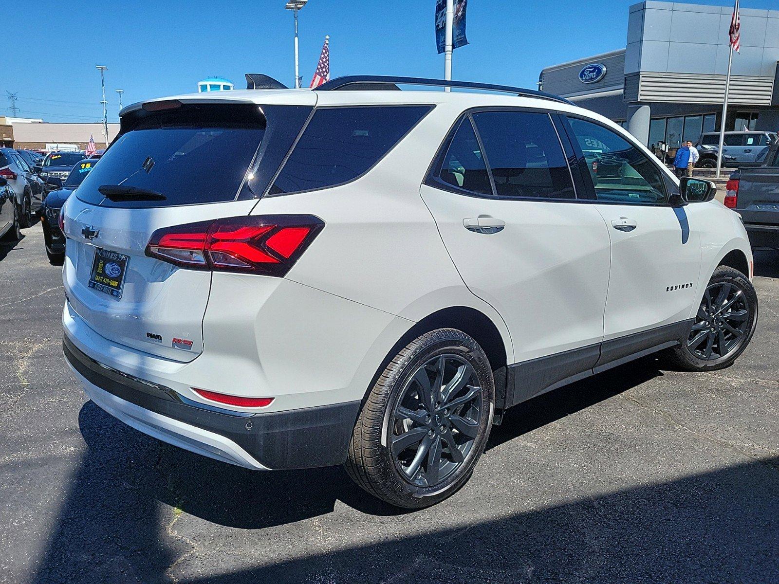 2023 Chevrolet Equinox Vehicle Photo in Saint Charles, IL 60174