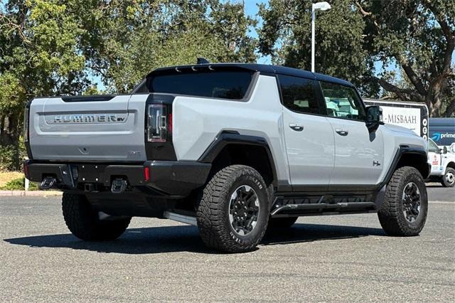 2024 GMC HUMMER EV Pickup Vehicle Photo in ELK GROVE, CA 95757-8703