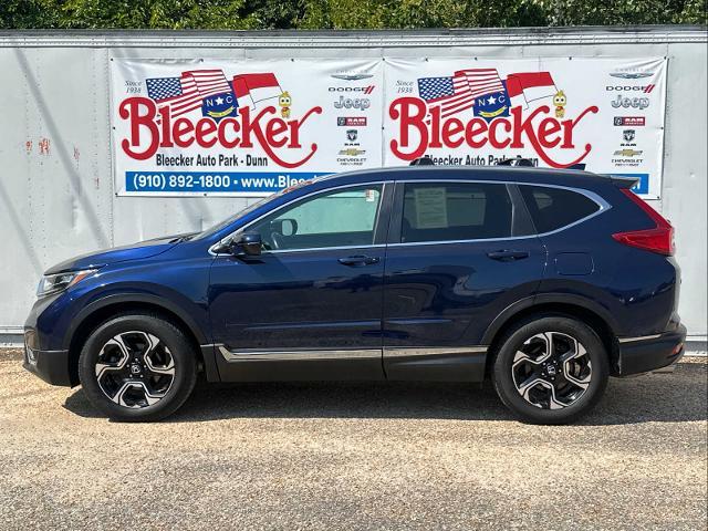 2017 Honda CR-V Vehicle Photo in DUNN, NC 28334-8900