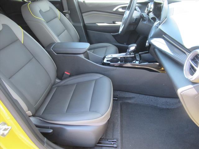 2025 Chevrolet Trax Vehicle Photo in LEESBURG, FL 34788-4022