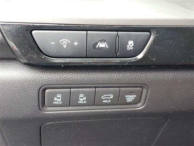 2022 Kia Carnival Vehicle Photo in GRAND BLANC, MI 48439-8139