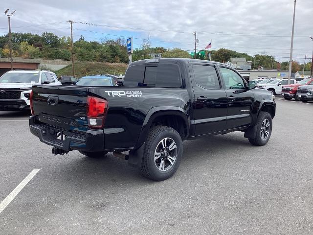 2018 Toyota Tacoma Vehicle Photo in Gardner, MA 01440