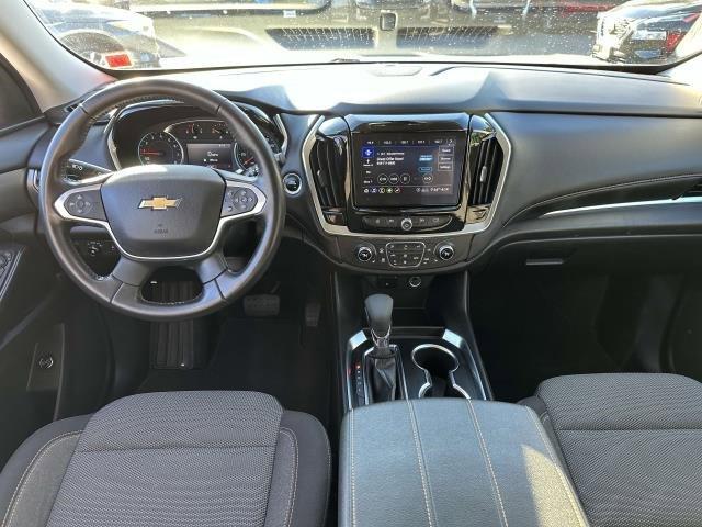 2021 Chevrolet Traverse Vehicle Photo in SAINT JAMES, NY 11780-3219