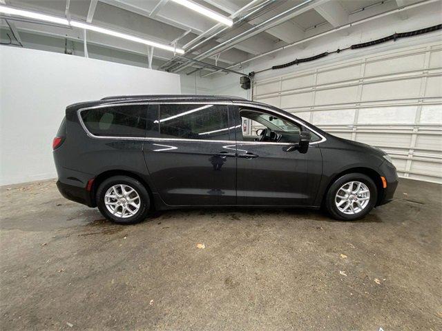 2022 Chrysler Pacifica Vehicle Photo in PORTLAND, OR 97225-3518