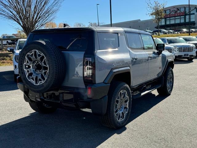 2025 GMC HUMMER EV SUV Vehicle Photo in LOWELL, MA 01852-4336