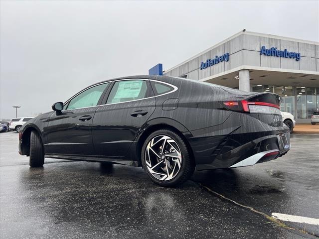 2025 Hyundai SONATA Vehicle Photo in O'Fallon, IL 62269