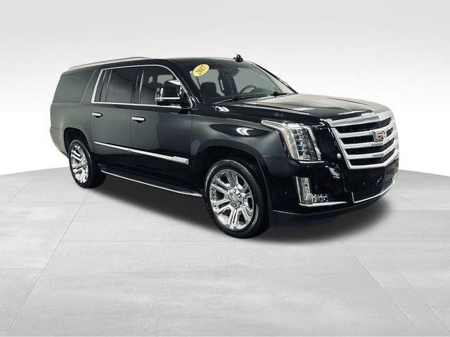 2017 Cadillac Escalade ESV Vehicle Photo in MEDINA, OH 44256-9631