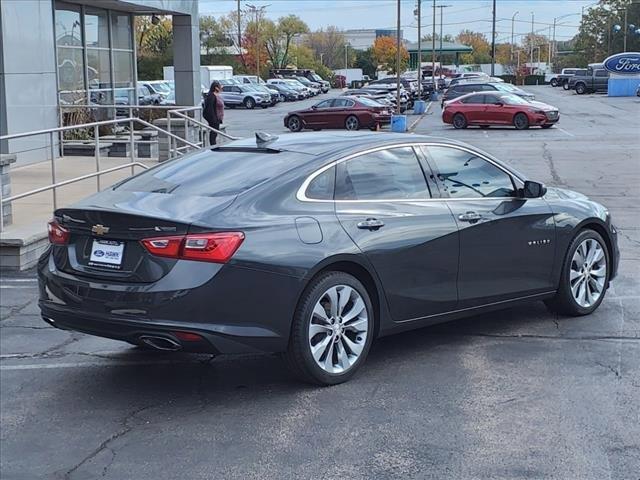 2018 Chevrolet Malibu Vehicle Photo in Saint Charles, IL 60174