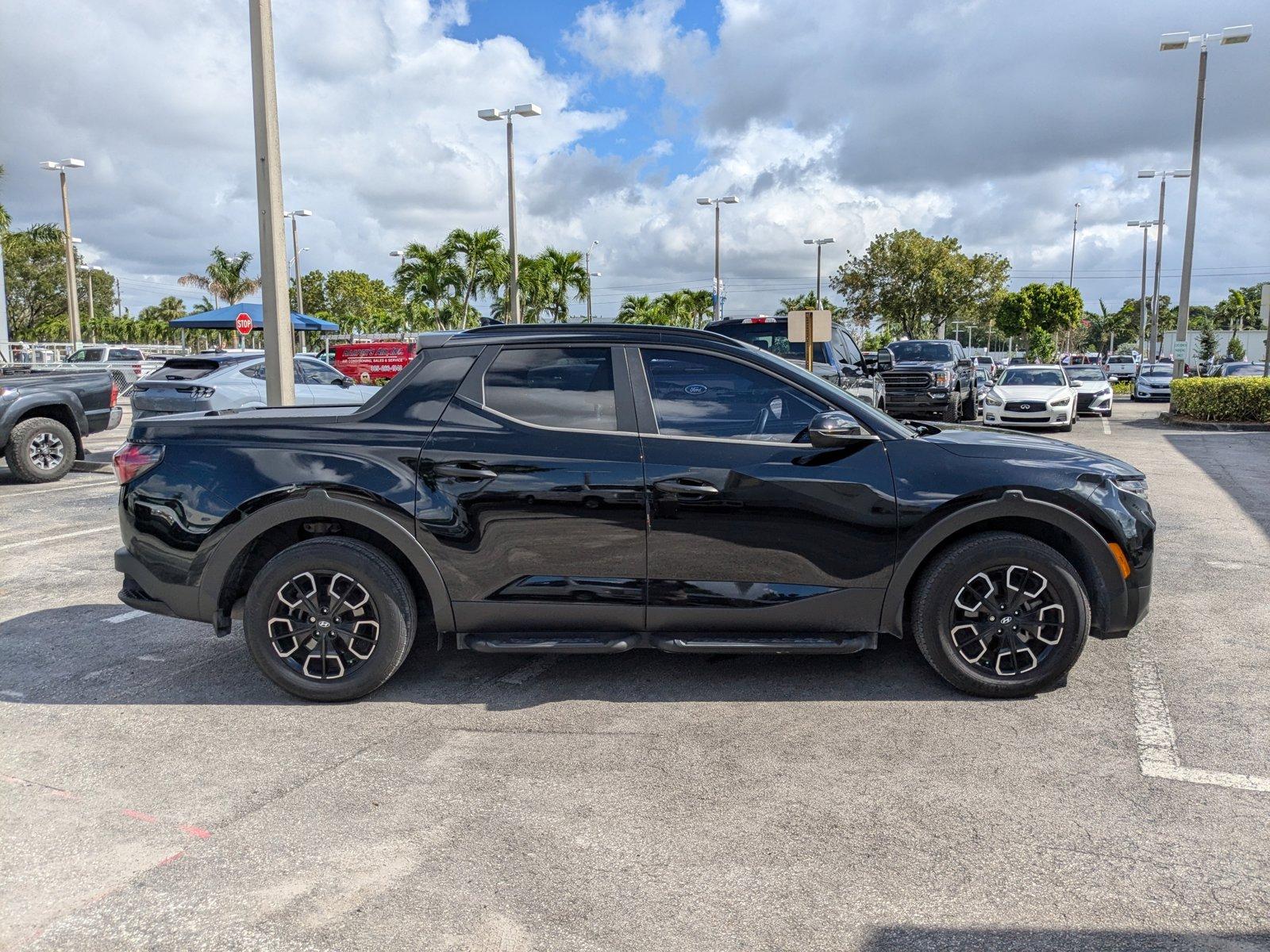 2022 Hyundai SANTA CRUZ Vehicle Photo in Miami, FL 33015