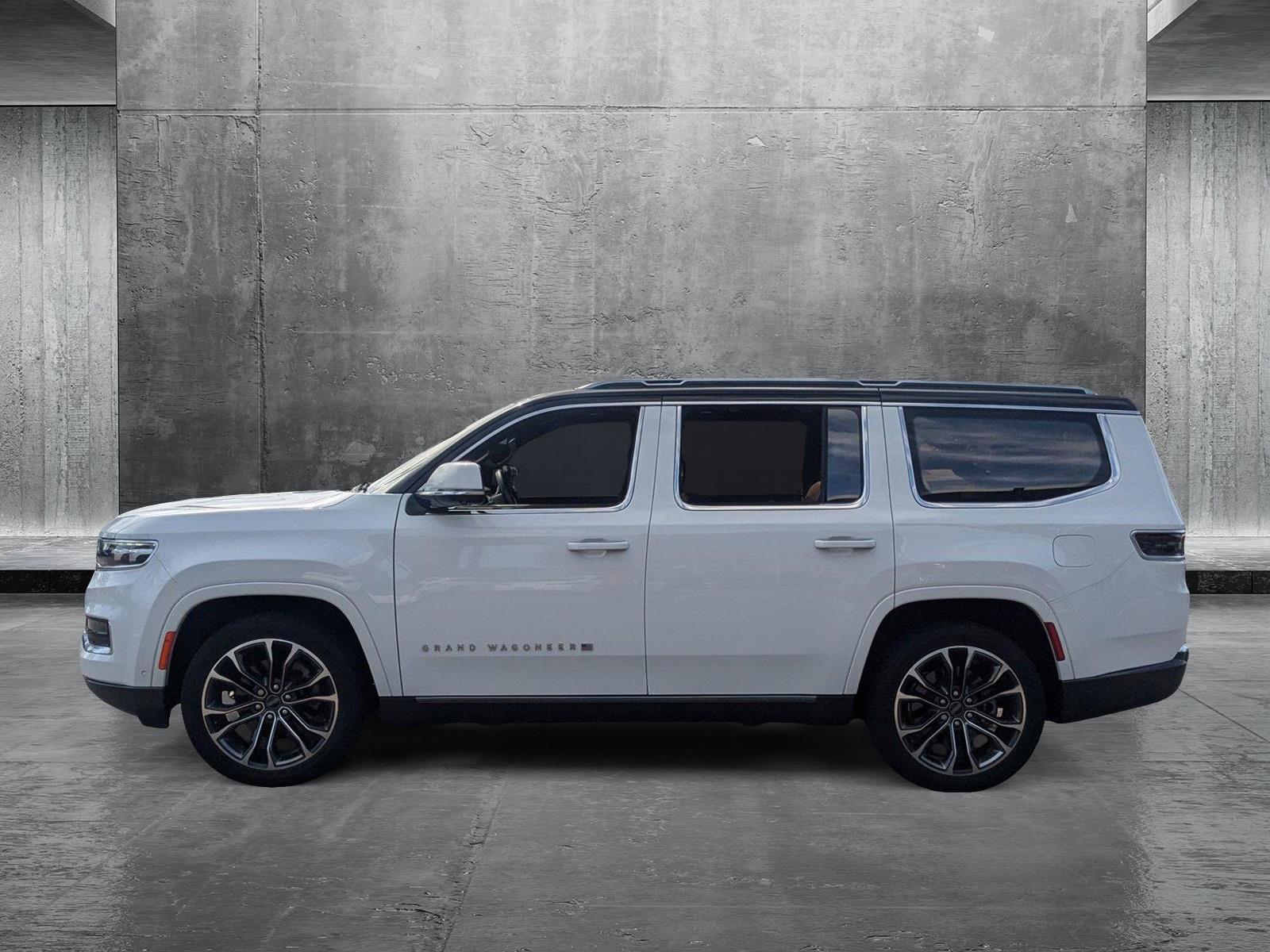 2022 Jeep Grand Wagoneer Vehicle Photo in Wesley Chapel, FL 33544