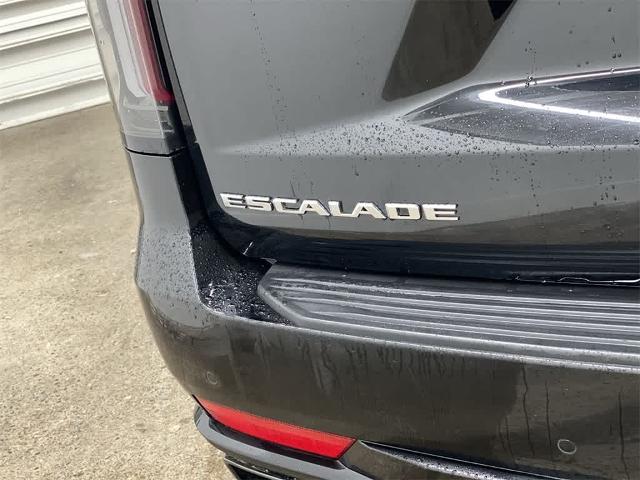 2023 Cadillac Escalade Vehicle Photo in PORTLAND, OR 97225-3518