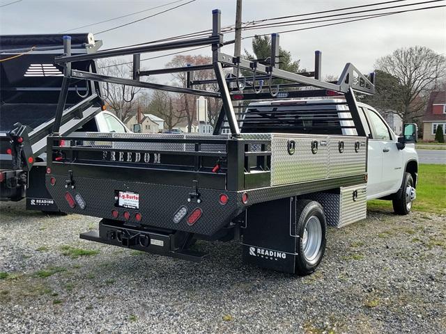 2024 Chevrolet Silverado 3500 HD Chassis Cab Vehicle Photo in MILFORD, DE 19963-6122