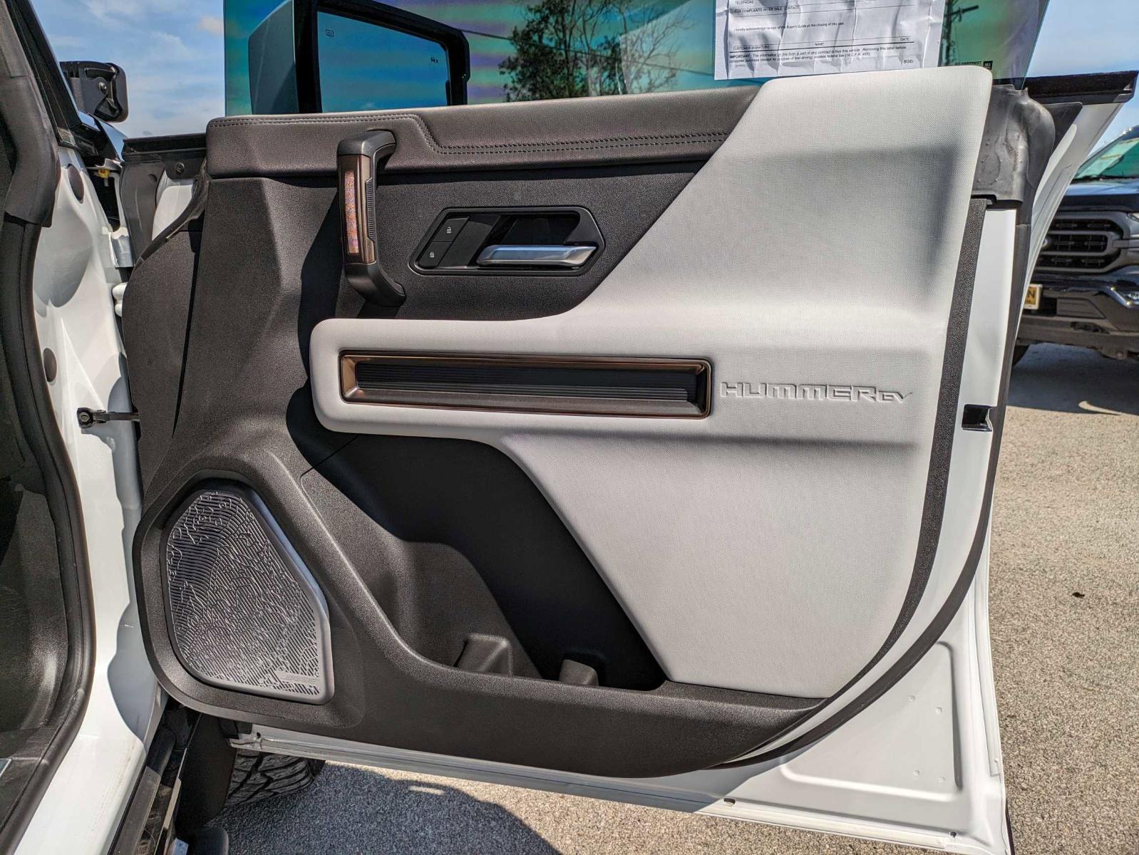 2022 GMC HUMMER EV Vehicle Photo in Seguin, TX 78155