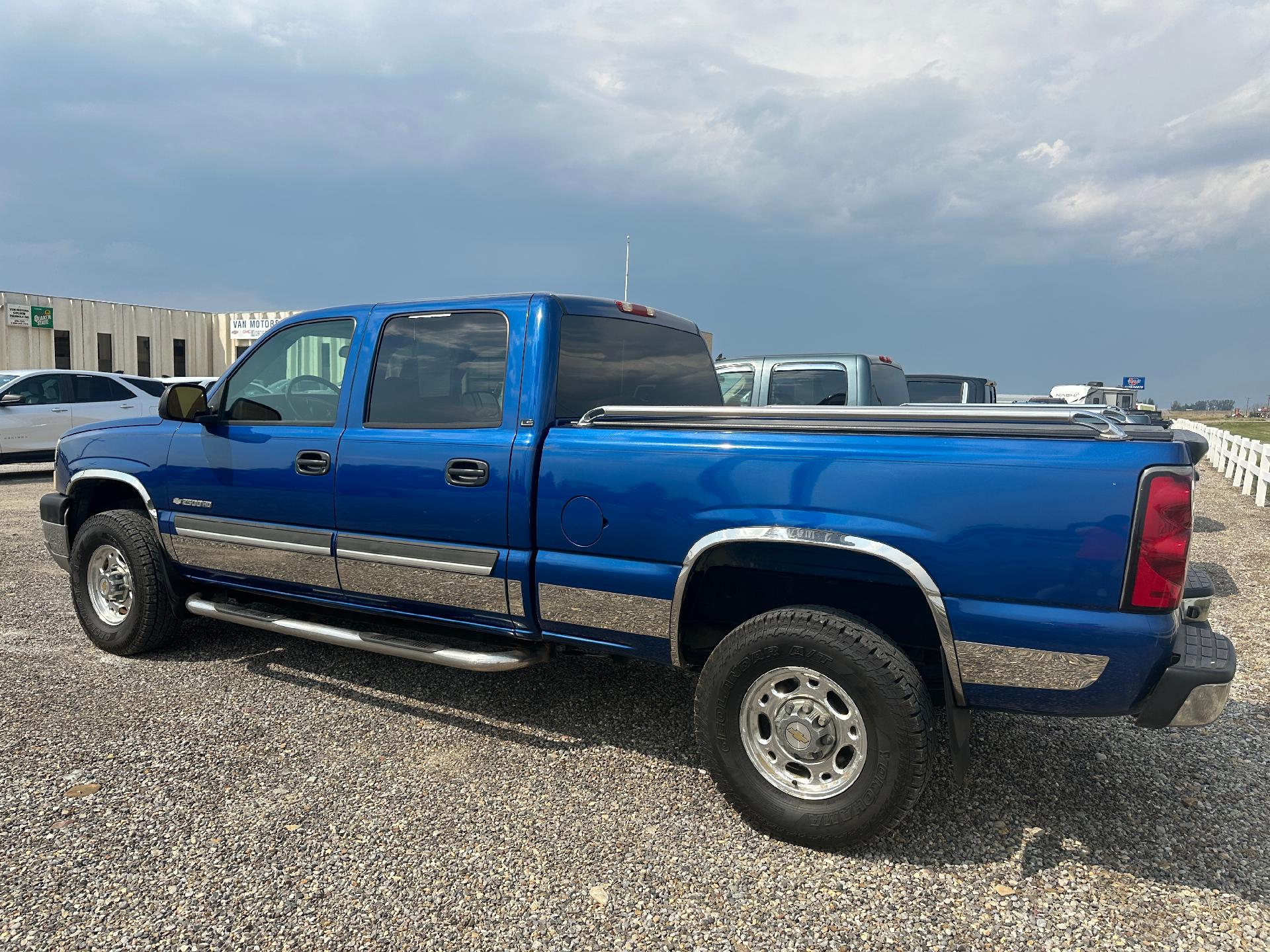 Used 2004 Chevrolet Silverado 2500HD LS with VIN 1GCHK23U44F160098 for sale in Conrad, MT