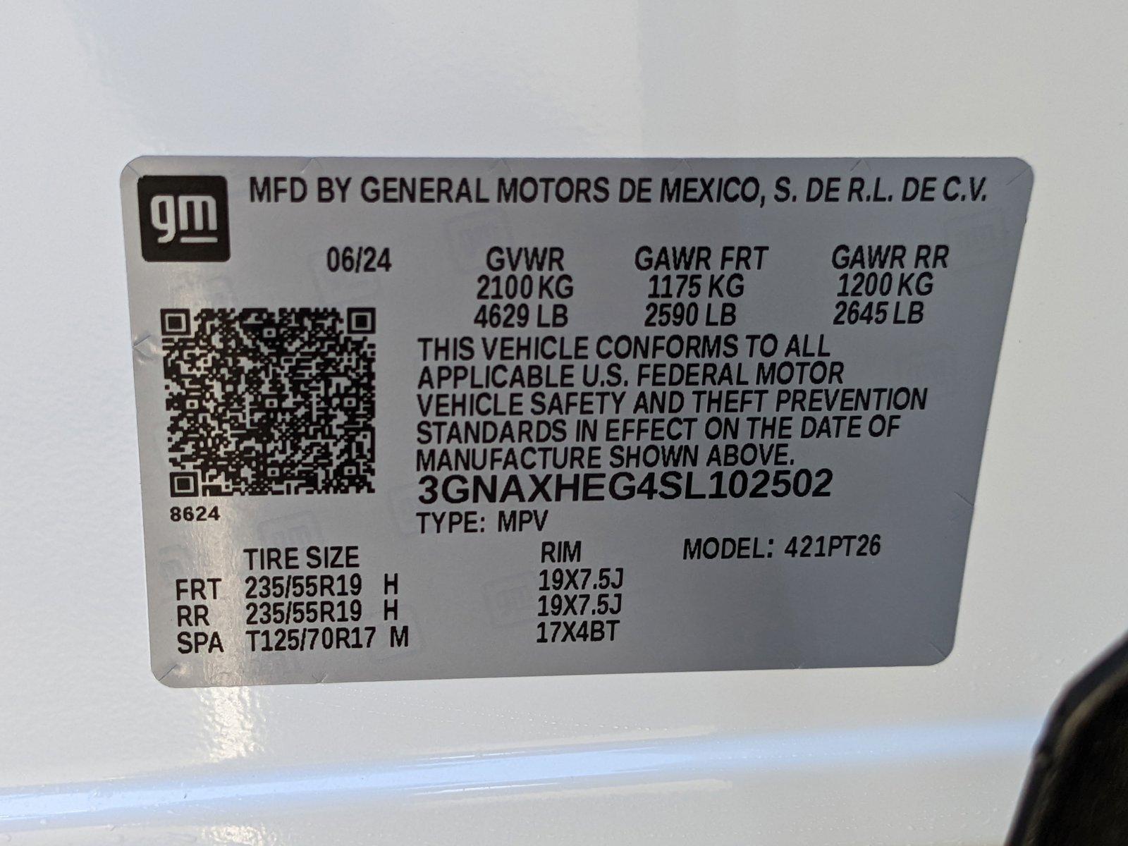 2025 Chevrolet Equinox Vehicle Photo in VALENCIA, CA 91355-1705