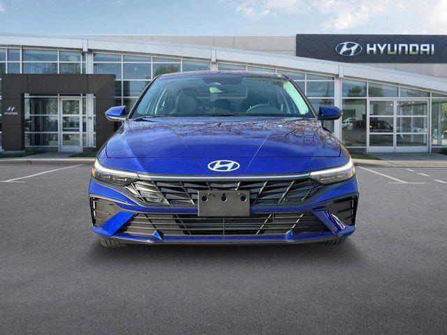 2024 Hyundai ELANTRA Vehicle Photo in O'Fallon, IL 62269