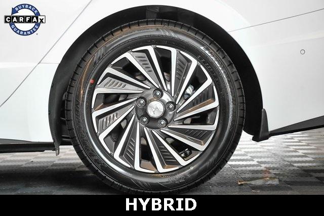 2022 Hyundai SONATA Hybrid Vehicle Photo in Everett, WA 98204