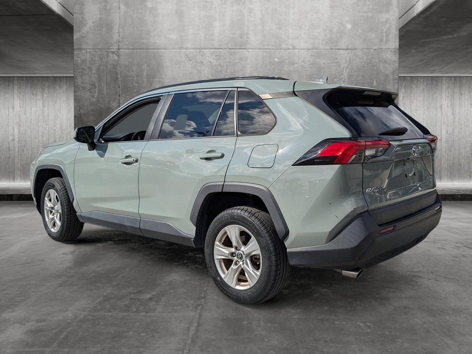 2020 Toyota RAV4 Vehicle Photo in Winter Park, FL 32792