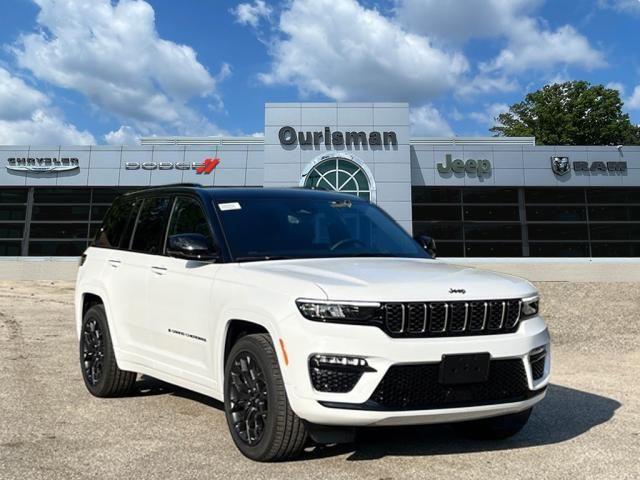 2025 Jeep Grand Cherokee Vehicle Photo in Bowie, MD 20716