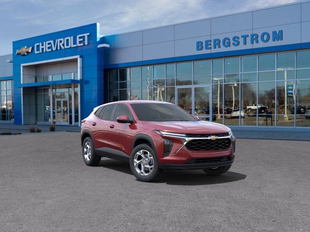 2025 Chevrolet Trax Vehicle Photo in NEENAH, WI 54956-2243